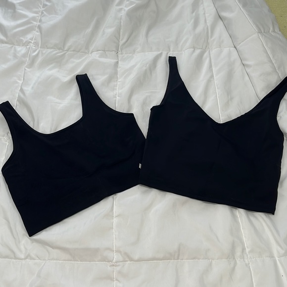 Black crop top - Picture 1 of 1